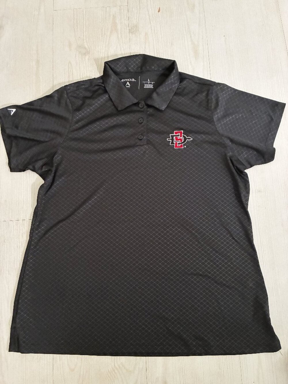 Antigua Women's San Diego State Aztecs Inspire Polo Shirt Black Diamond Large